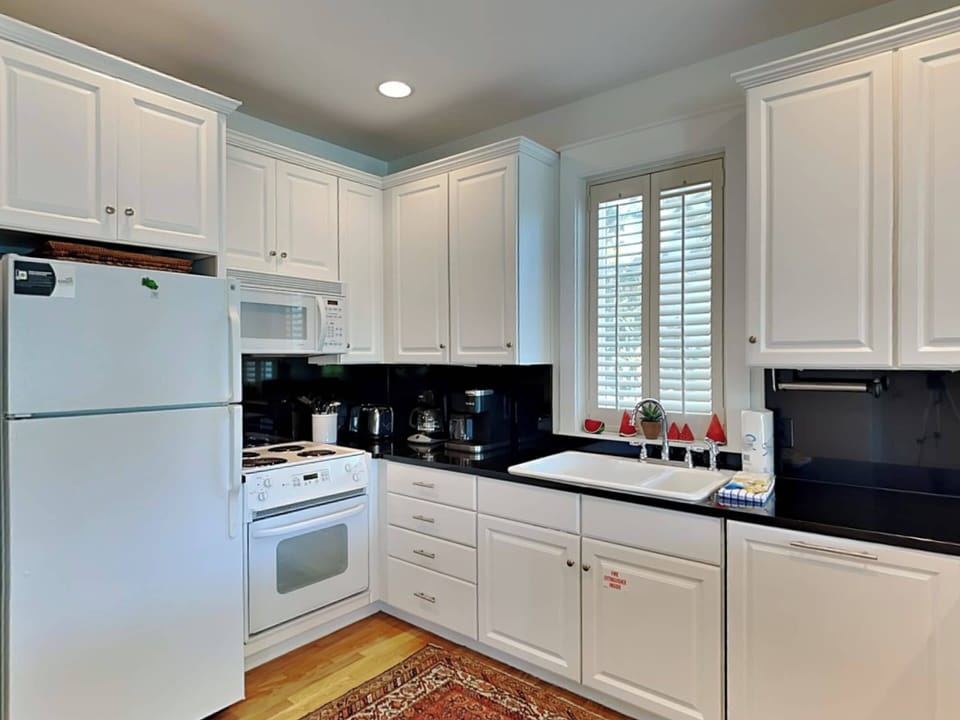 First Floor, Kitchen