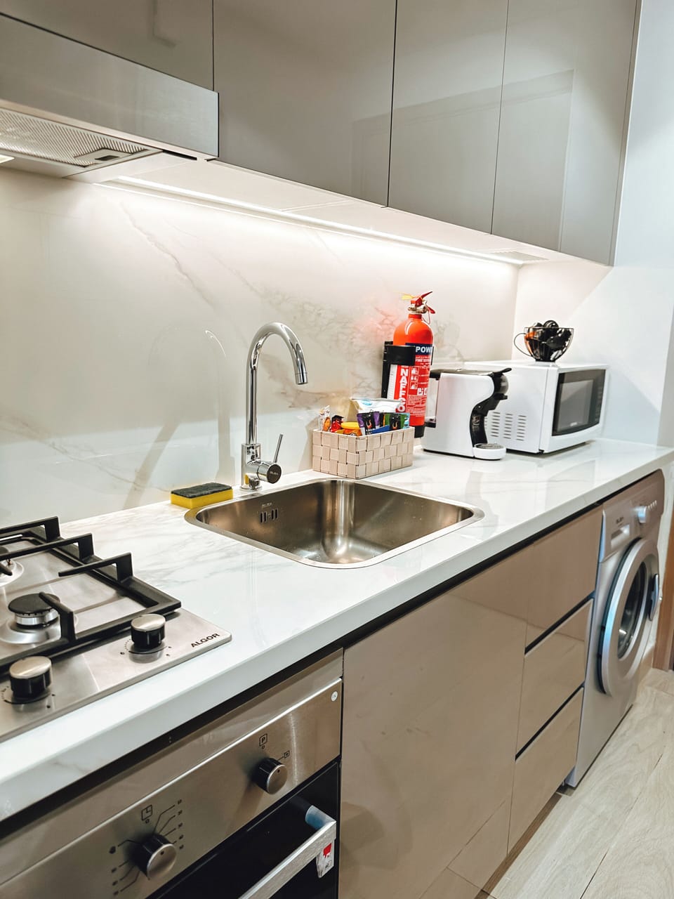 Fully functional Kitchen
