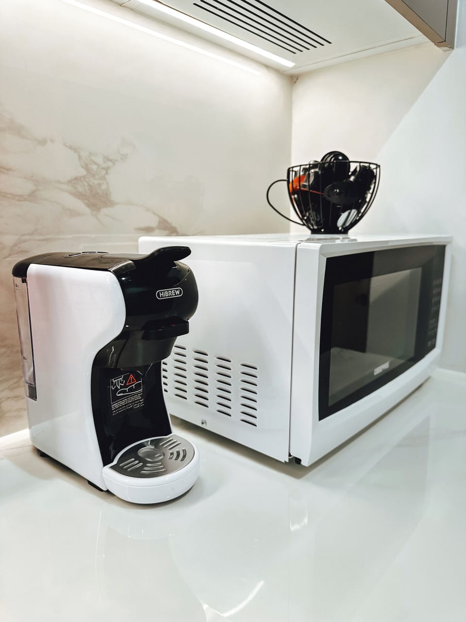 Free Hot & Cold Coffee + Microwave