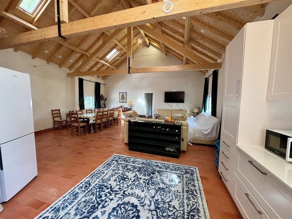 Kitchen / dining area