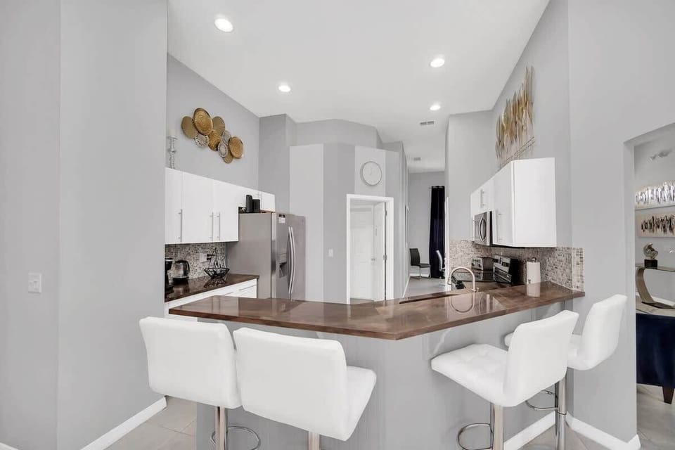 Modern Countertop with Bar Seating