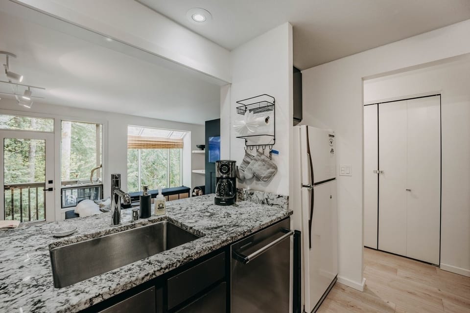 Indoors, Sink, Sink Faucet, Refrigerator, Kitchen