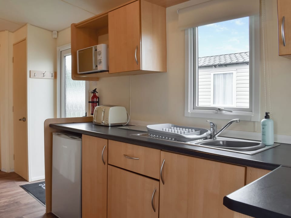 Kitchen area | Sea Breeze, Heysham, near Lancaster