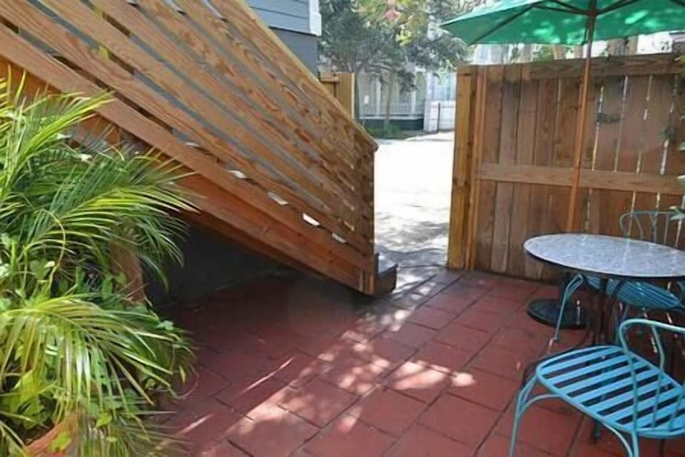 Private Courtyard