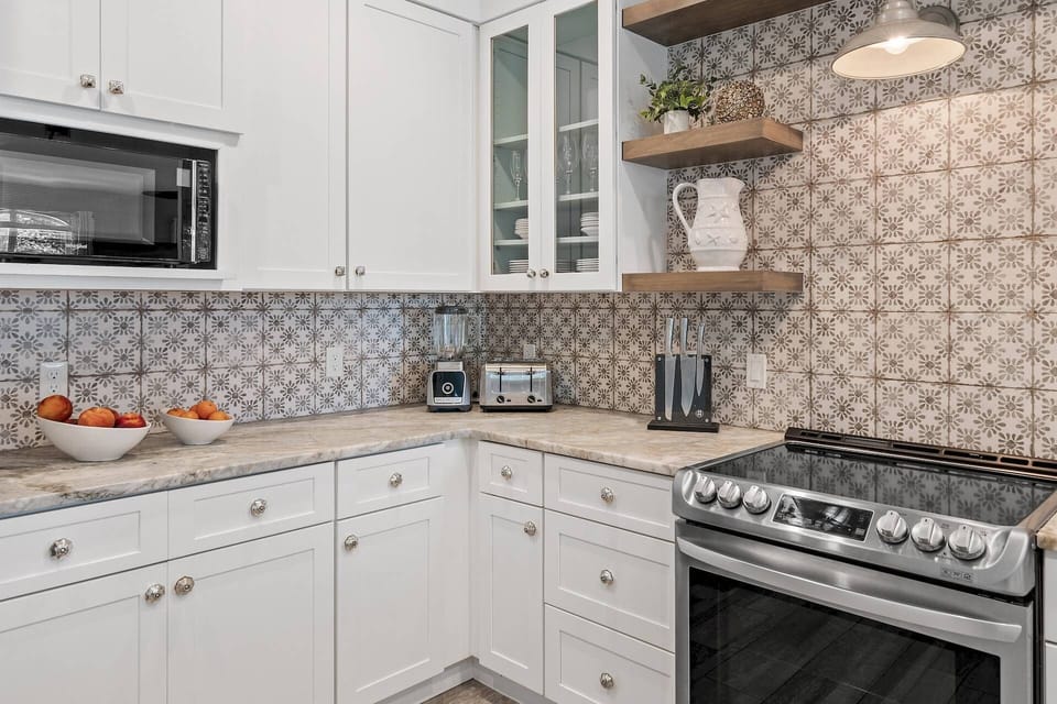 Fully Equipped Kitchen ~ Spacious, clean & beautiful with new tile, granite countertops, stainless-steel appliances.