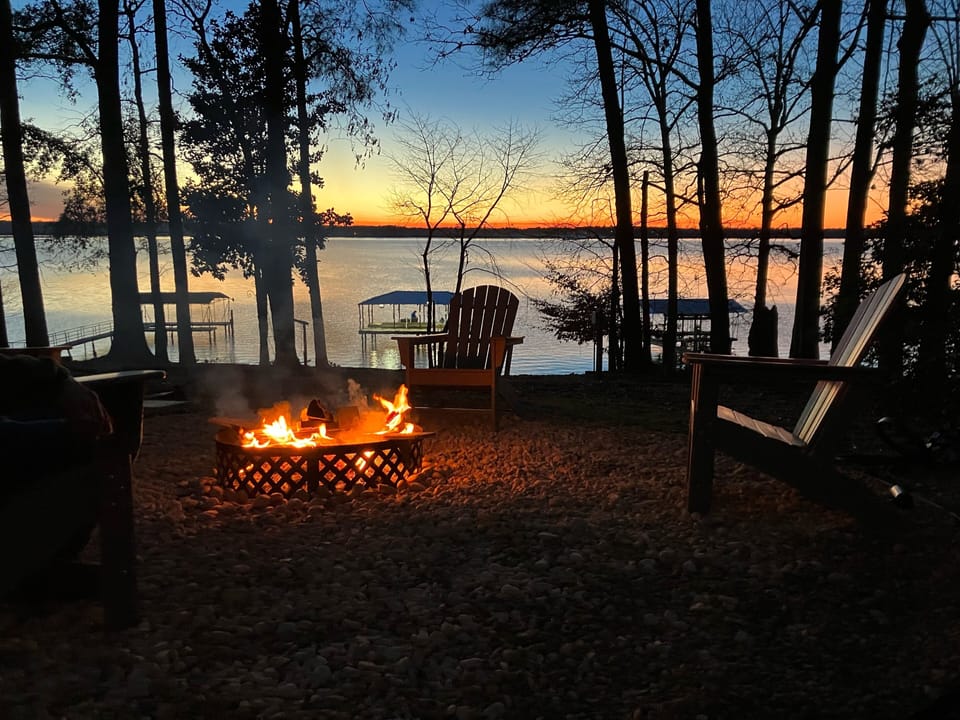 Enjoy our firepit w/ lake views on summer night or to warm up a winter day! BYOW