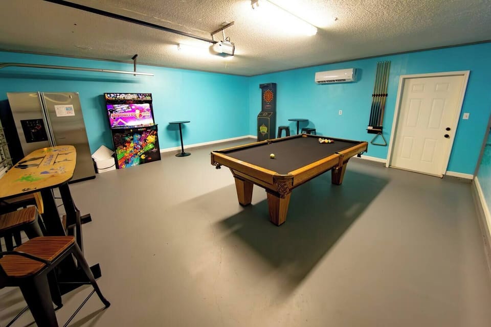 Game room