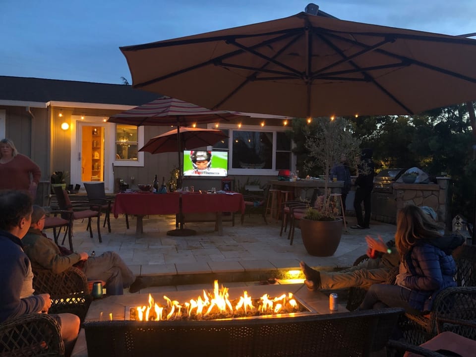 Outdoor Entertainment with fire pit and TV