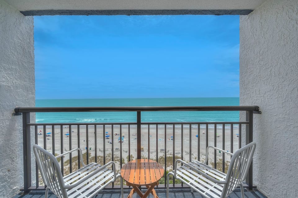 Have your morning coffee while enjoying the fabulous views.
