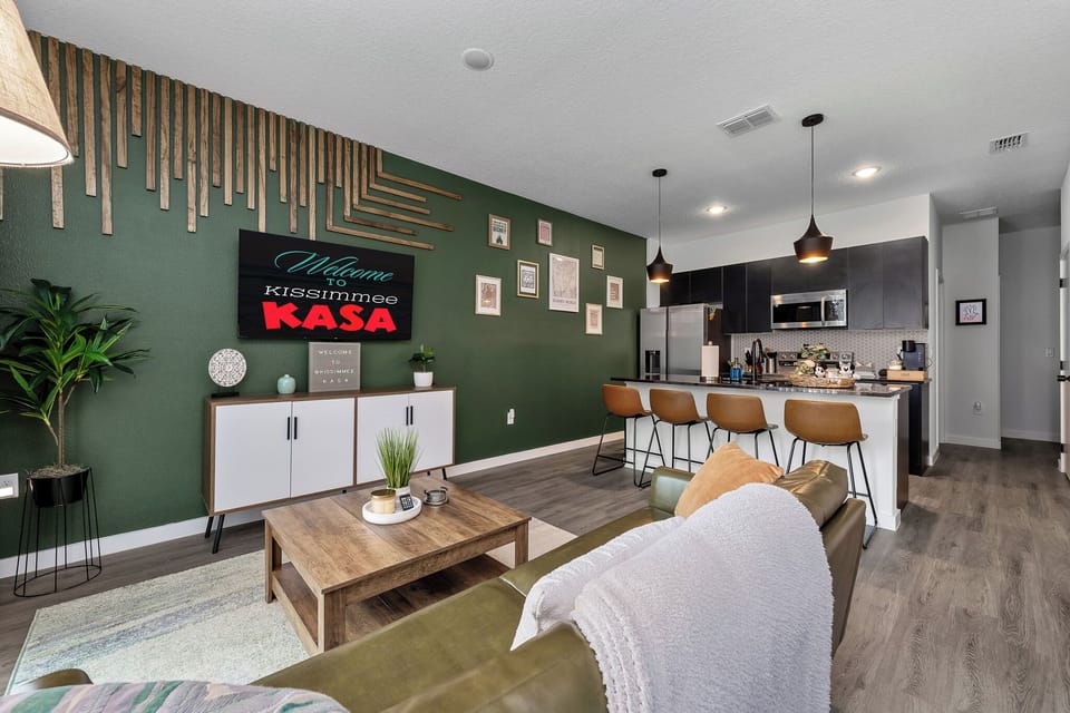 Kitchen island with 4 spaces to sit.