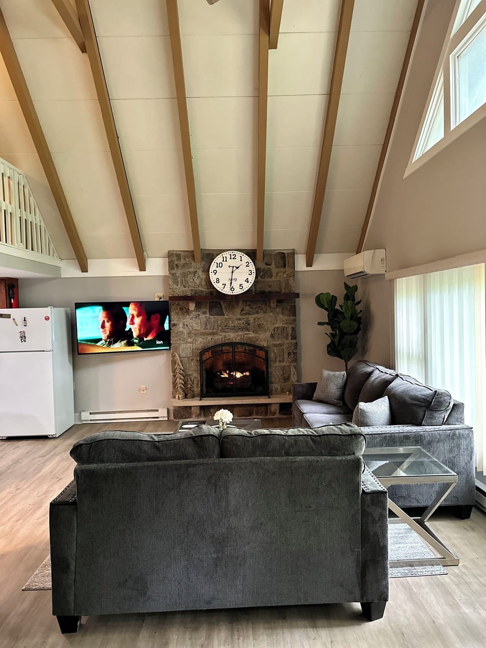 Open concept | Fire place |w/ 55" smart TV