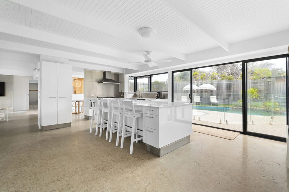 Kitchen, Bar Stools