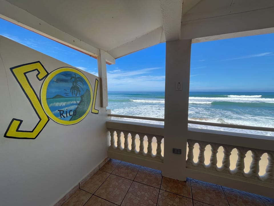 Local Art (Casa Dos)