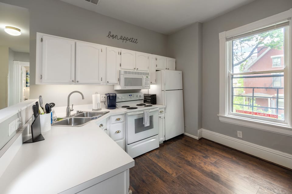 Kitchen 2