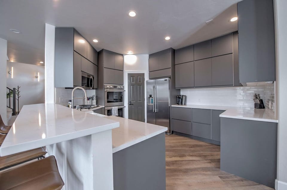 Completely Gutted & Updated Professional Kitchen. New LED lights throughout.  
