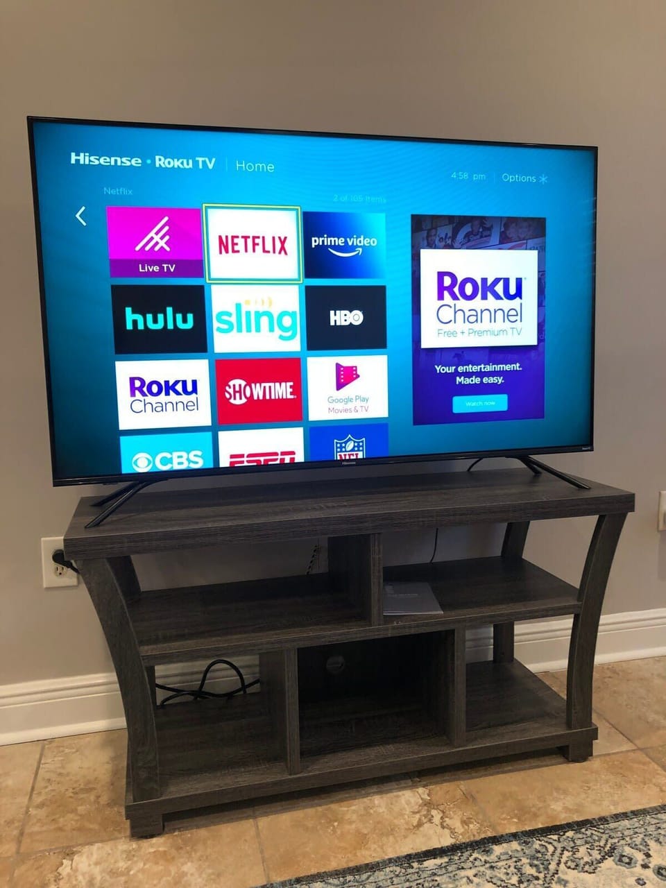 55" smart Roku TV