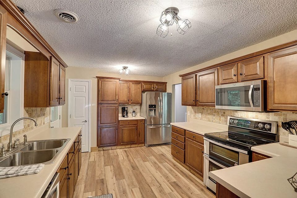 15800pu3EYe7dm-20220715153434