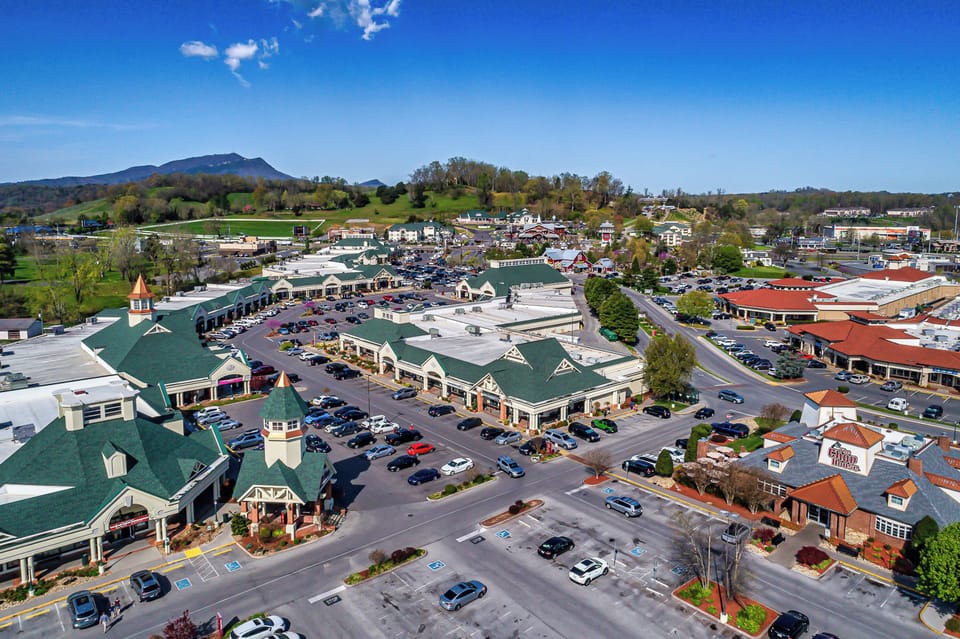 Tanger Outlets
