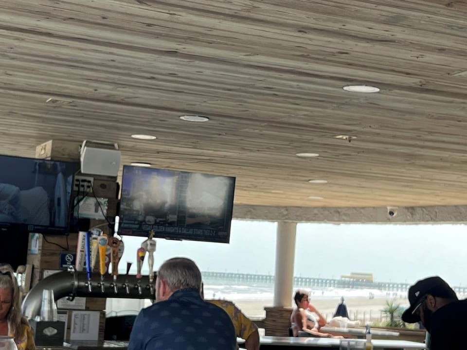 Wet Whistle Beach Bar