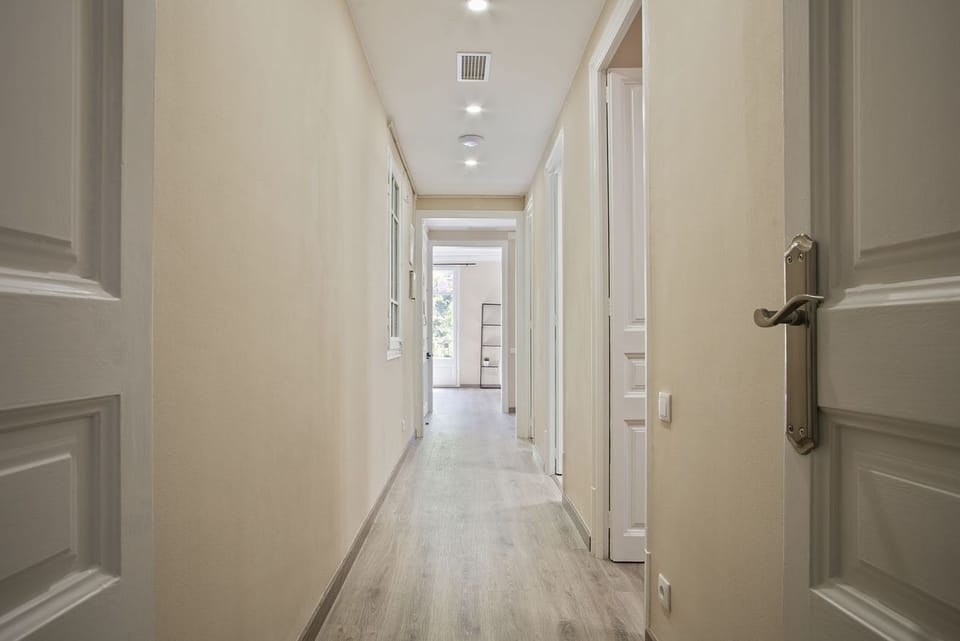 Superior 3 bedrooms+2 bathrooms unit