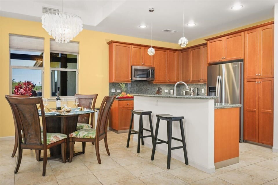 Kitchen and dining area