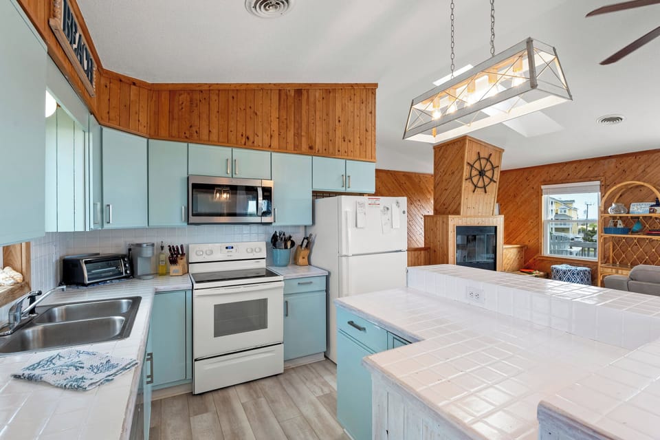SN3935: Runnin' Down A Dream | Top Level Kitchen