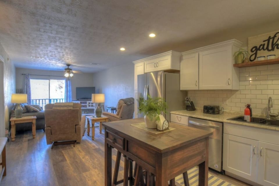 4b229504-9b0c-4107-a42f-2916b7a82320