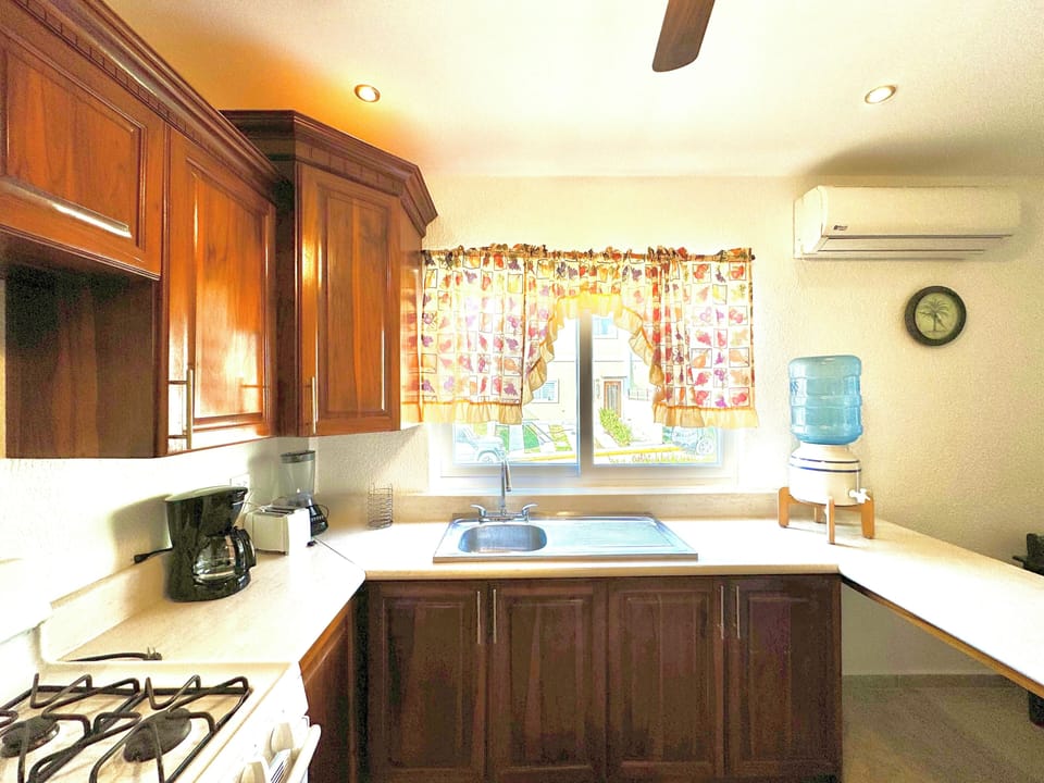 Kitchen (3)