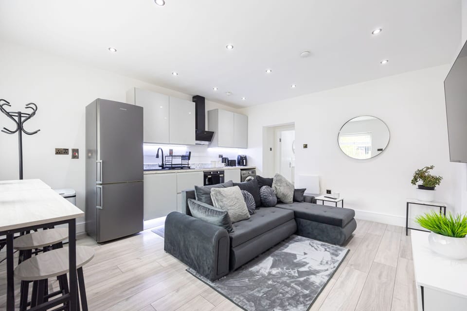 Living Room / Lounge