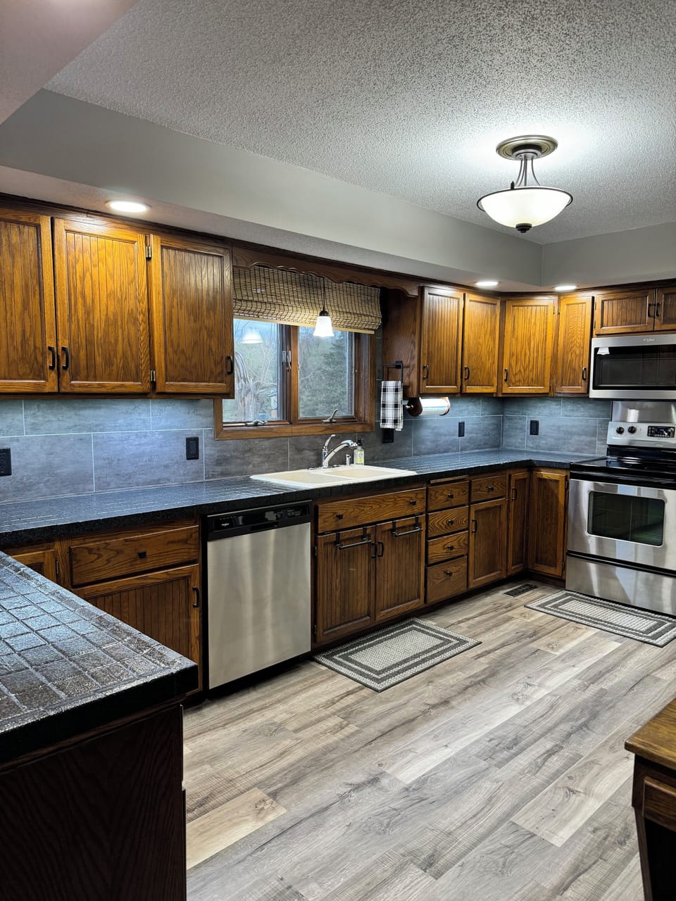 Sink kitchen view