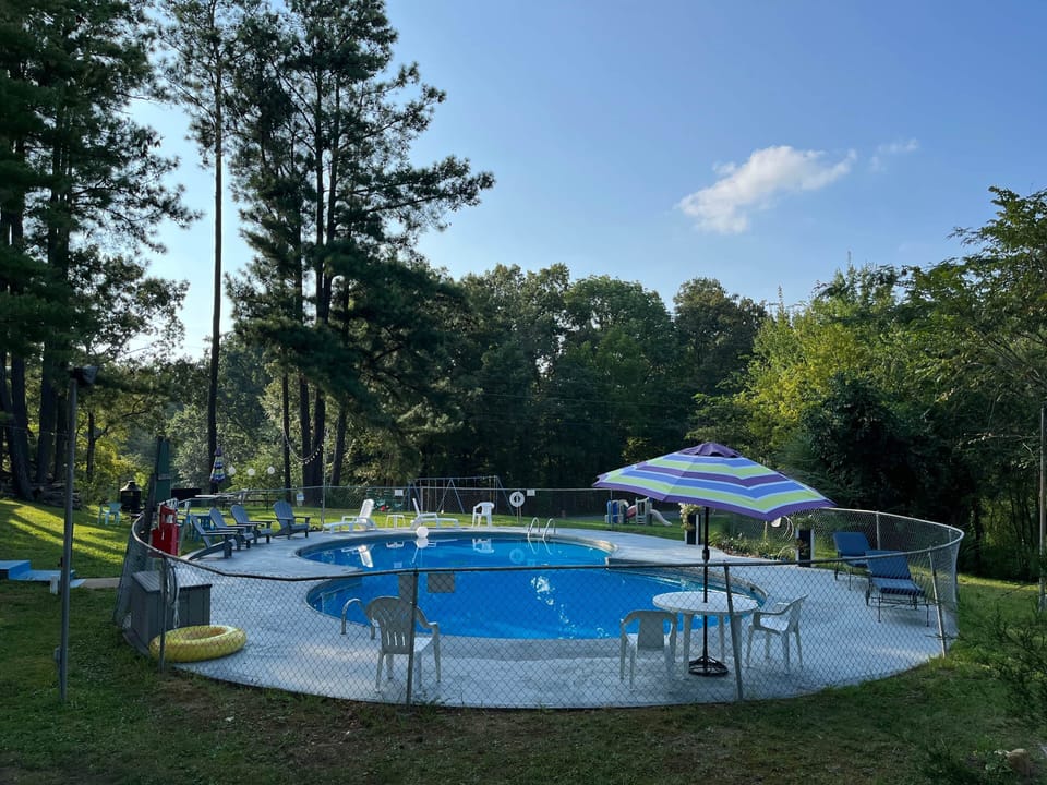 Swimming pool 1