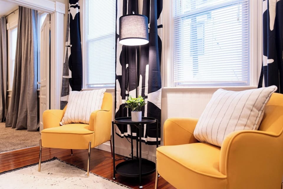 Sitting Area.