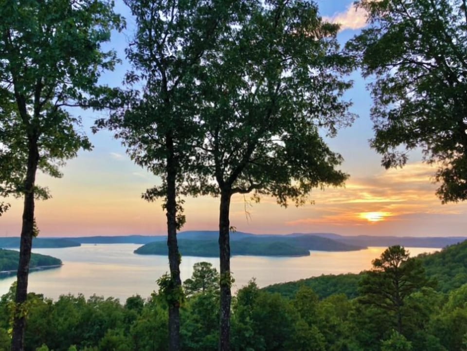 Many places to see the sunset