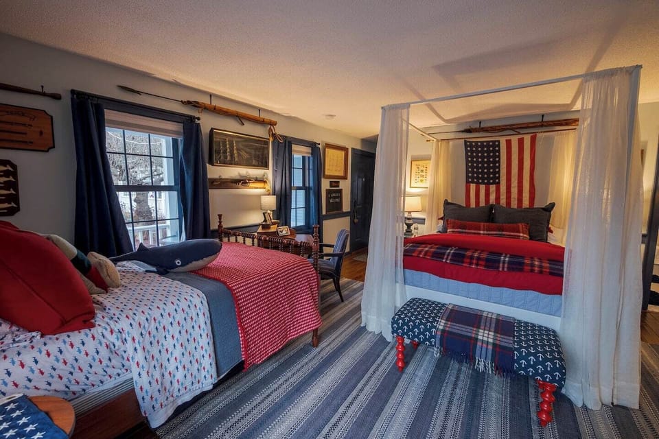 A queen bed and full bed are perfect for traveling friends or families or even traveling alone- we would be delighted to have you stay :-)