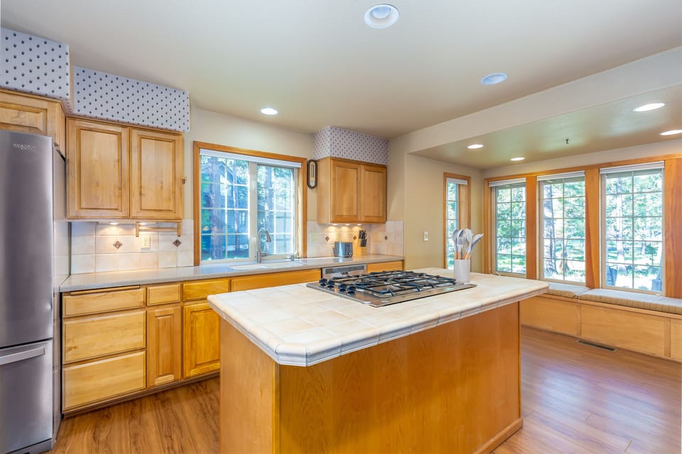 Kitchen - Main Level