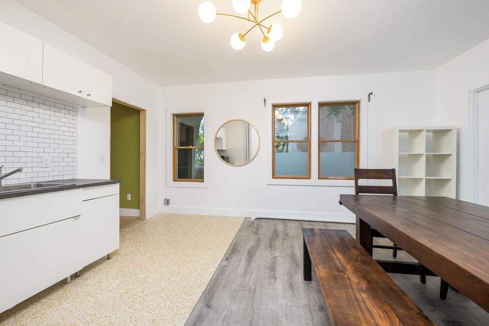 Dining room with great lighting and extra seating