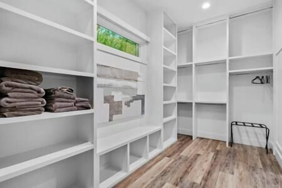 Efd2dfb7 a4b8 4840 837f d847f7d328cc