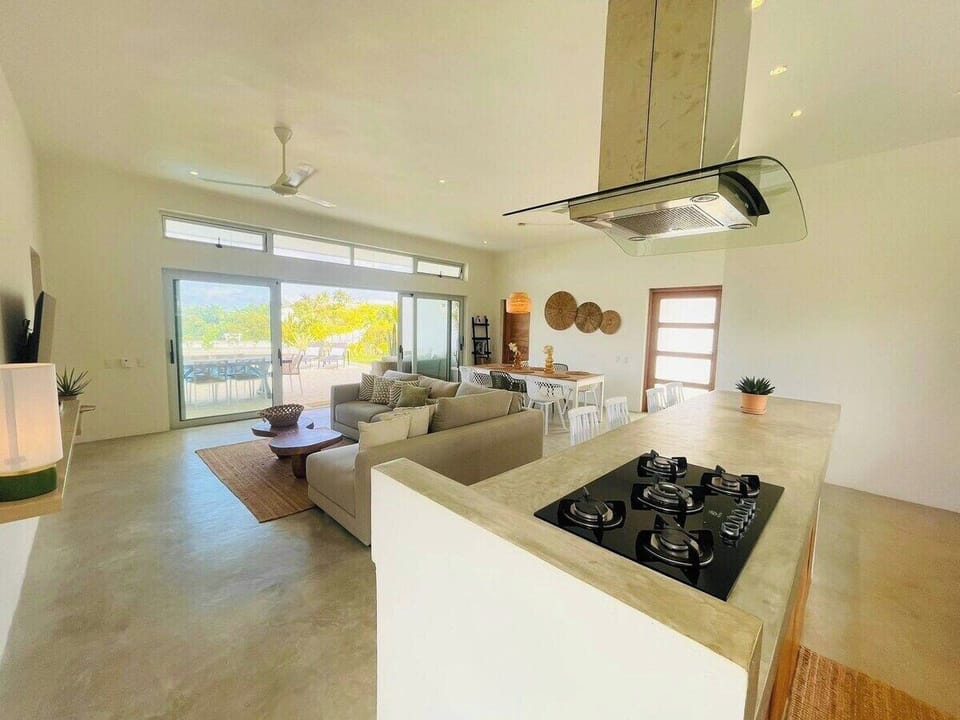 V33b Puerta del Sol  · Cozy Villa surrounded by Nature in all corners (723)