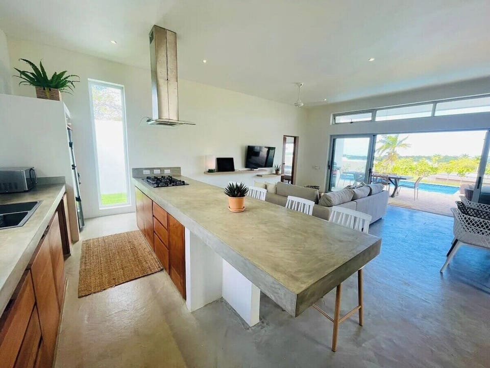V33b Puerta del Sol  · Cozy Villa surrounded by Nature in all corners (727)