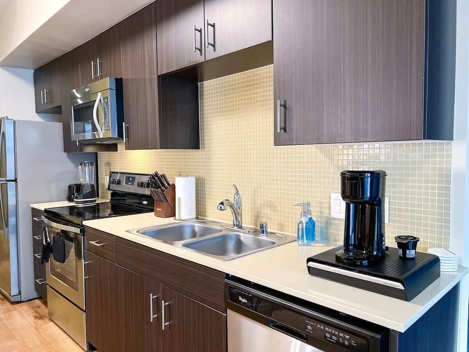 Fully equipped Kitchen, perfect for long-term stays.