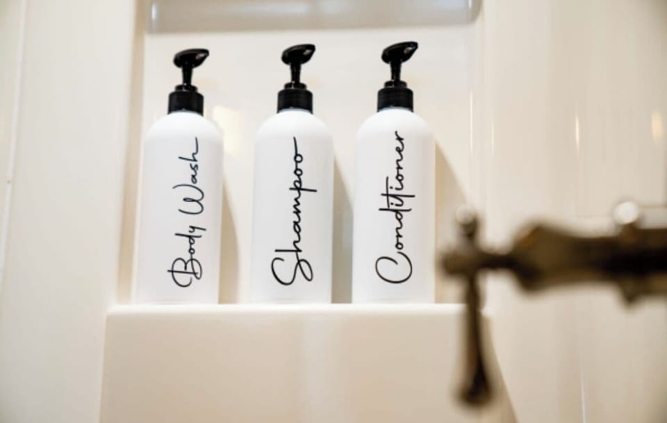 Bathroom amenities