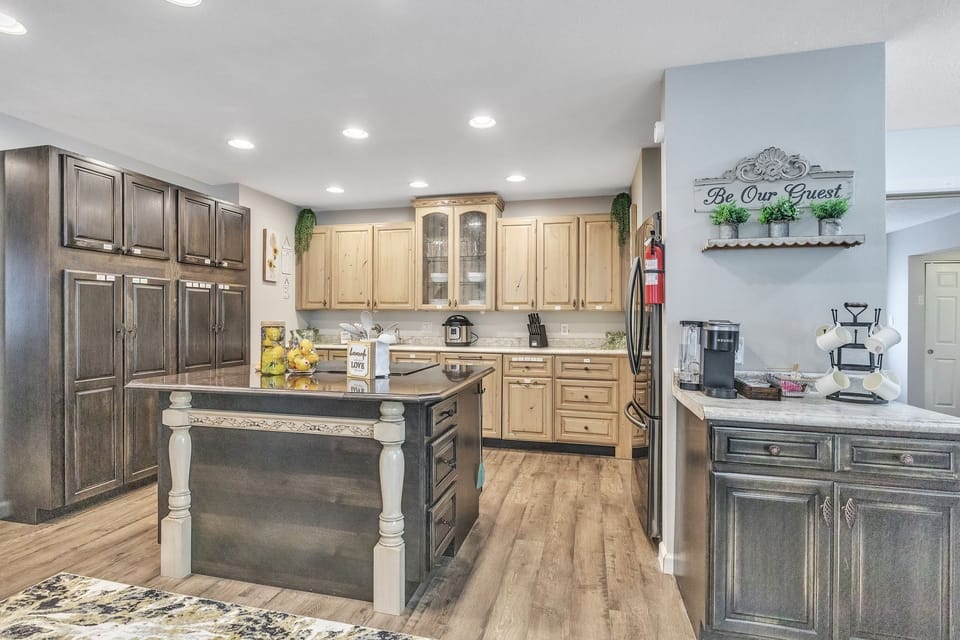 Farmhouse Kitchen, Coffee Stand