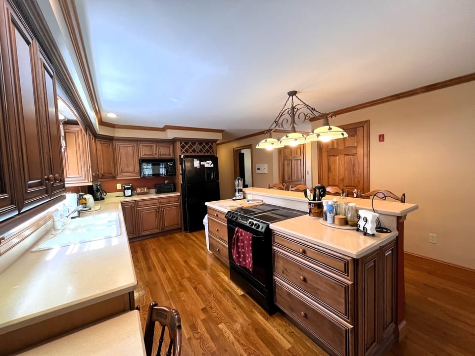 Large fully equipped kitchen
