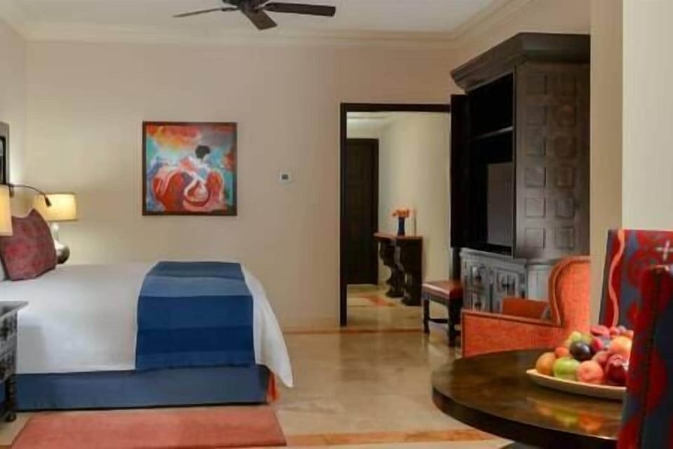 Your choice of 1 King bed