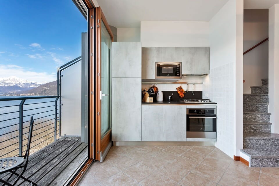 Dining Room, Kitchen