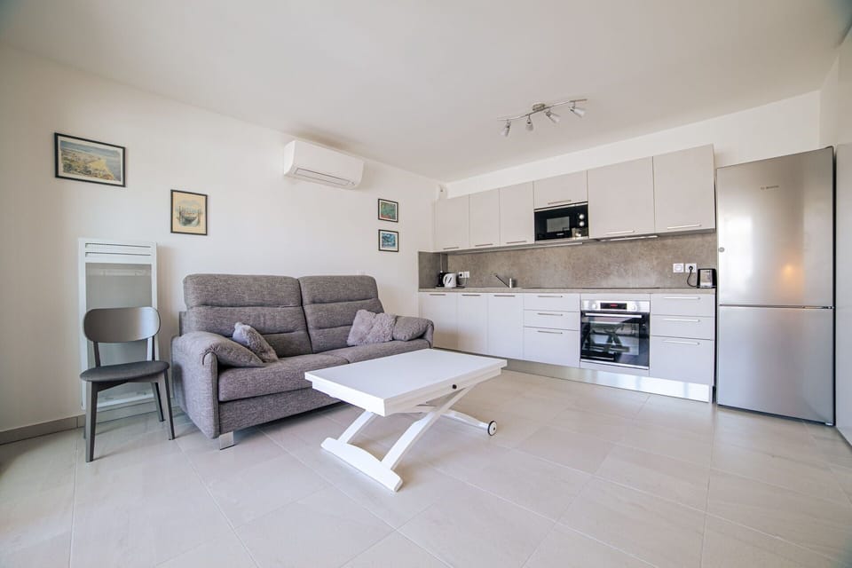 Kitchen, Living Room