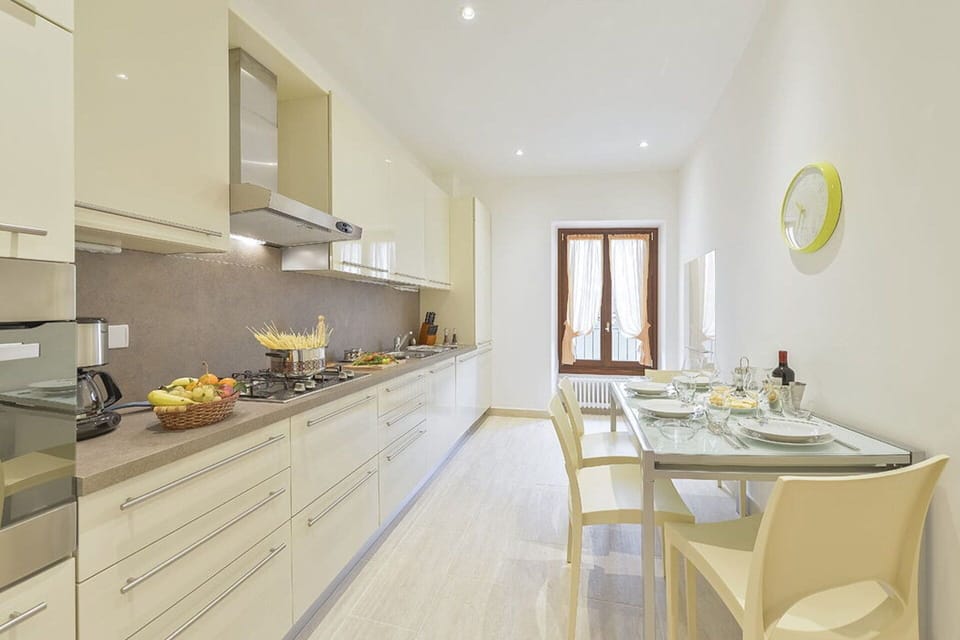 Dining Room, Kitchen