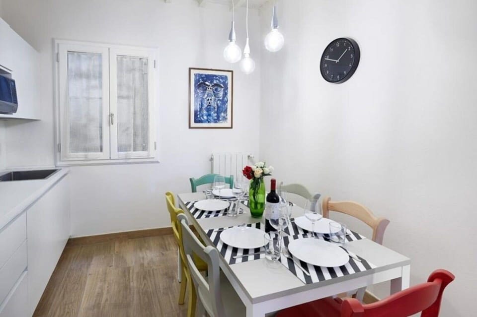 Dining Room, Kitchen