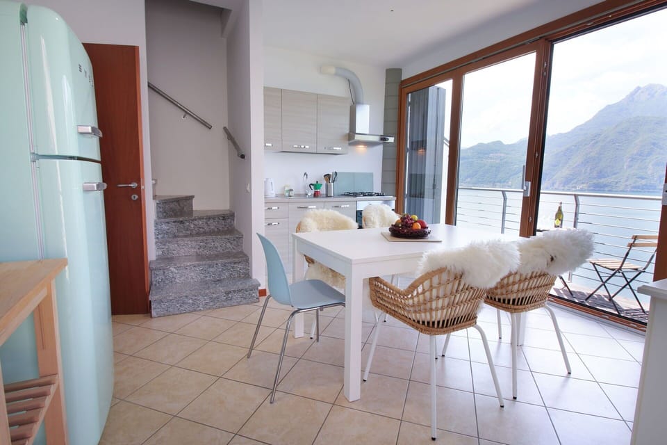 Dining Room, Kitchen