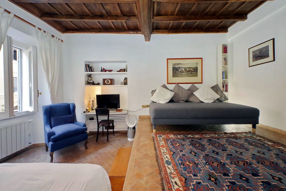 Bedroom, Living Room